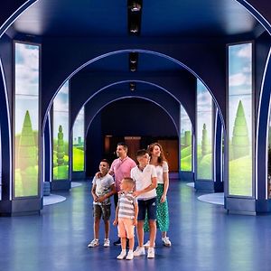Grand Magic Hotel Marne La Vallee